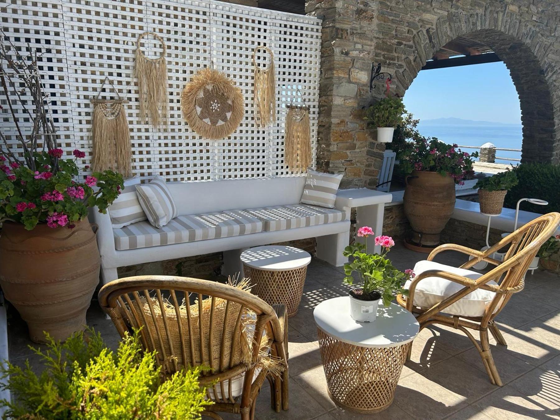 Horizon View Arnados Apartment Exterior photo